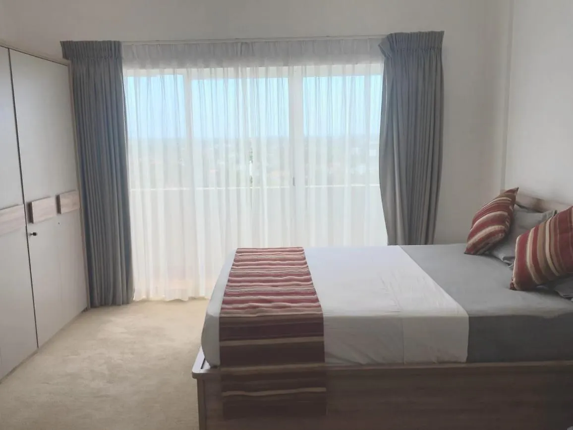 Sea View - Luxury Apartments By Tyronne Negombo