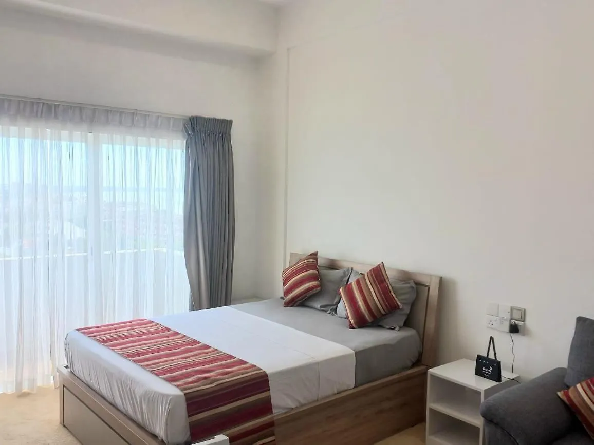 Sea View - Luxury Apartments By Tyronne Negombo