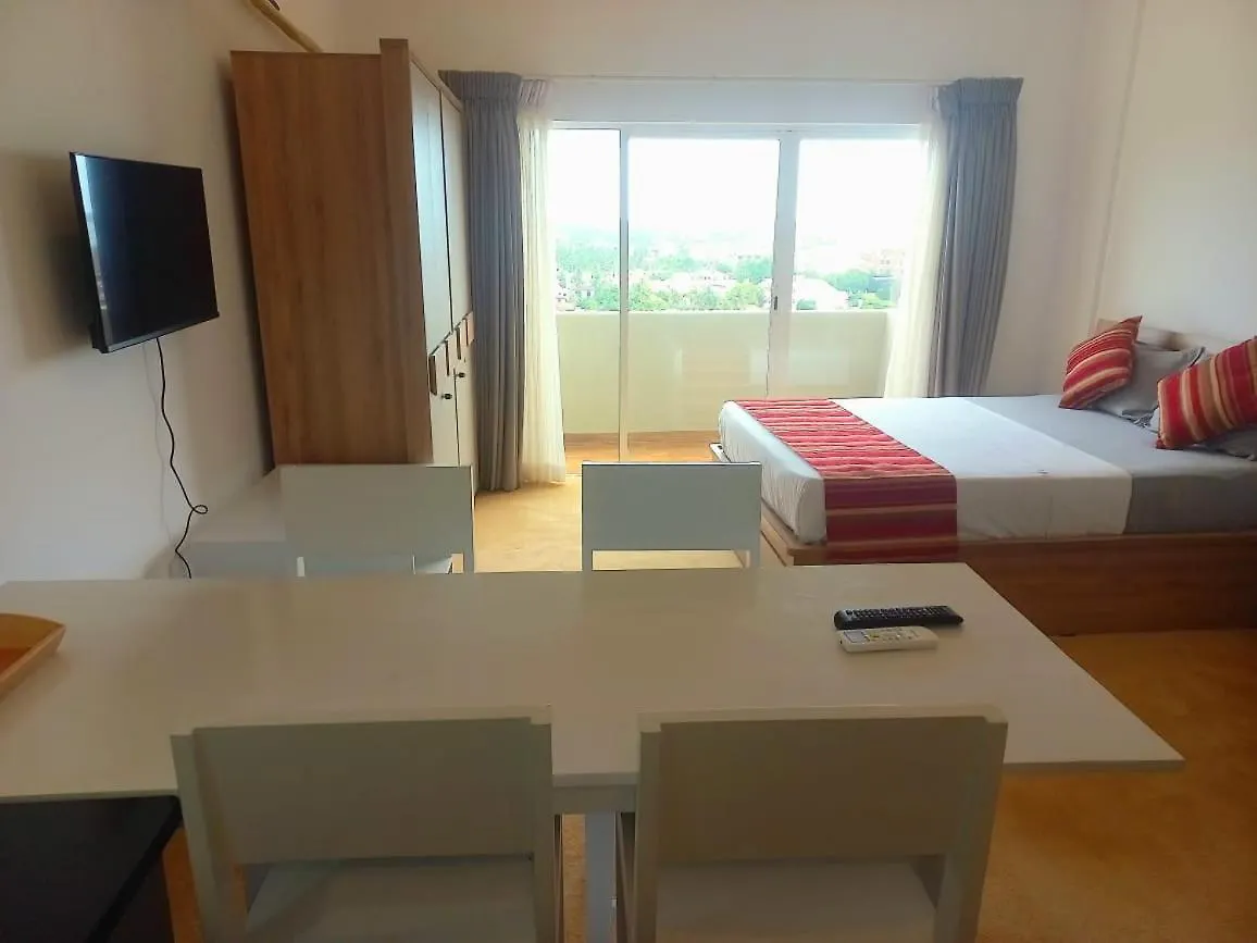 Sea View - Luxury Apartments By Tyronne Negombo 0*,
