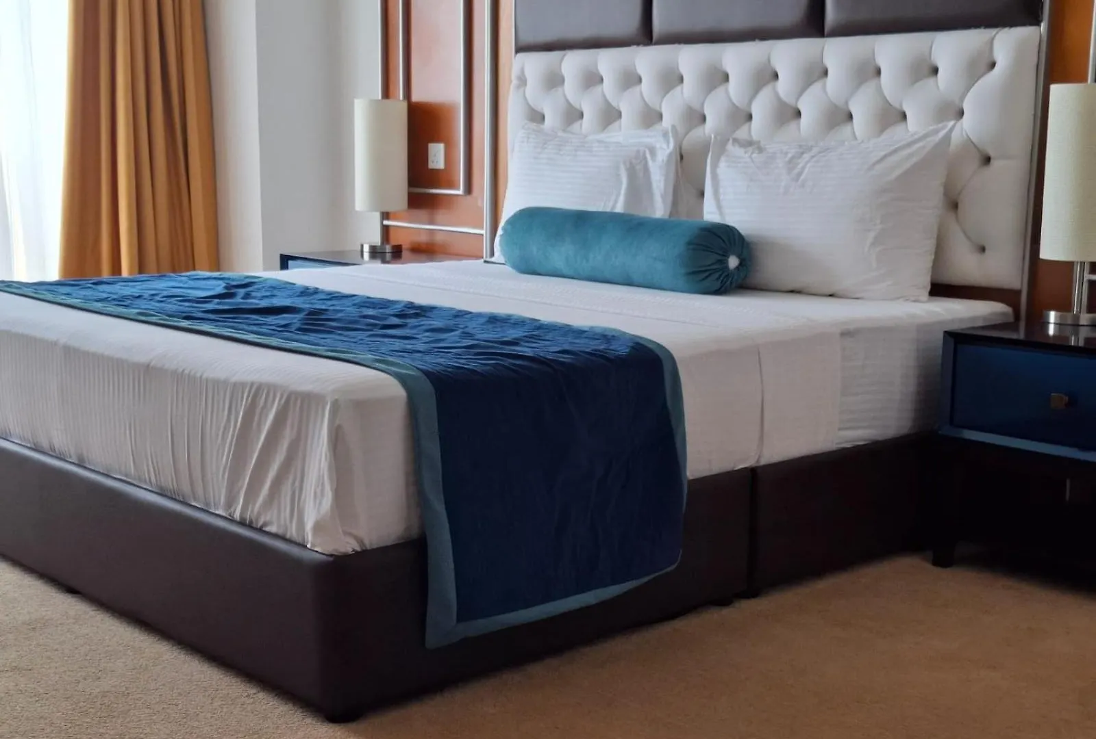 Sea View - Luxury Apartments By Tyronne Negombo