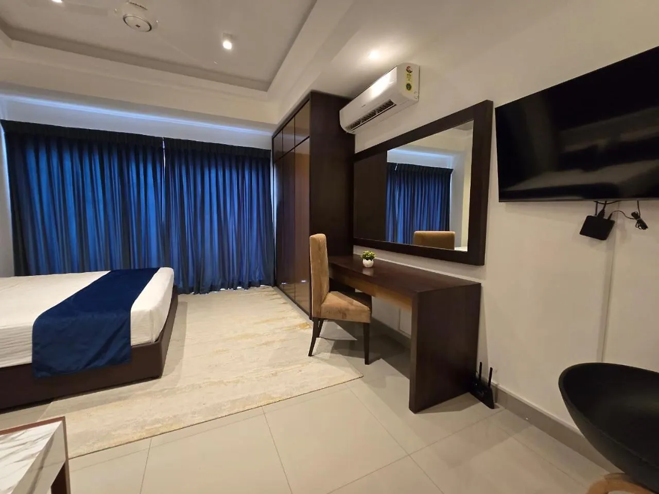 Sea View - Luxury Apartments By Tyronne Negombo 0*,  Sri Lanka