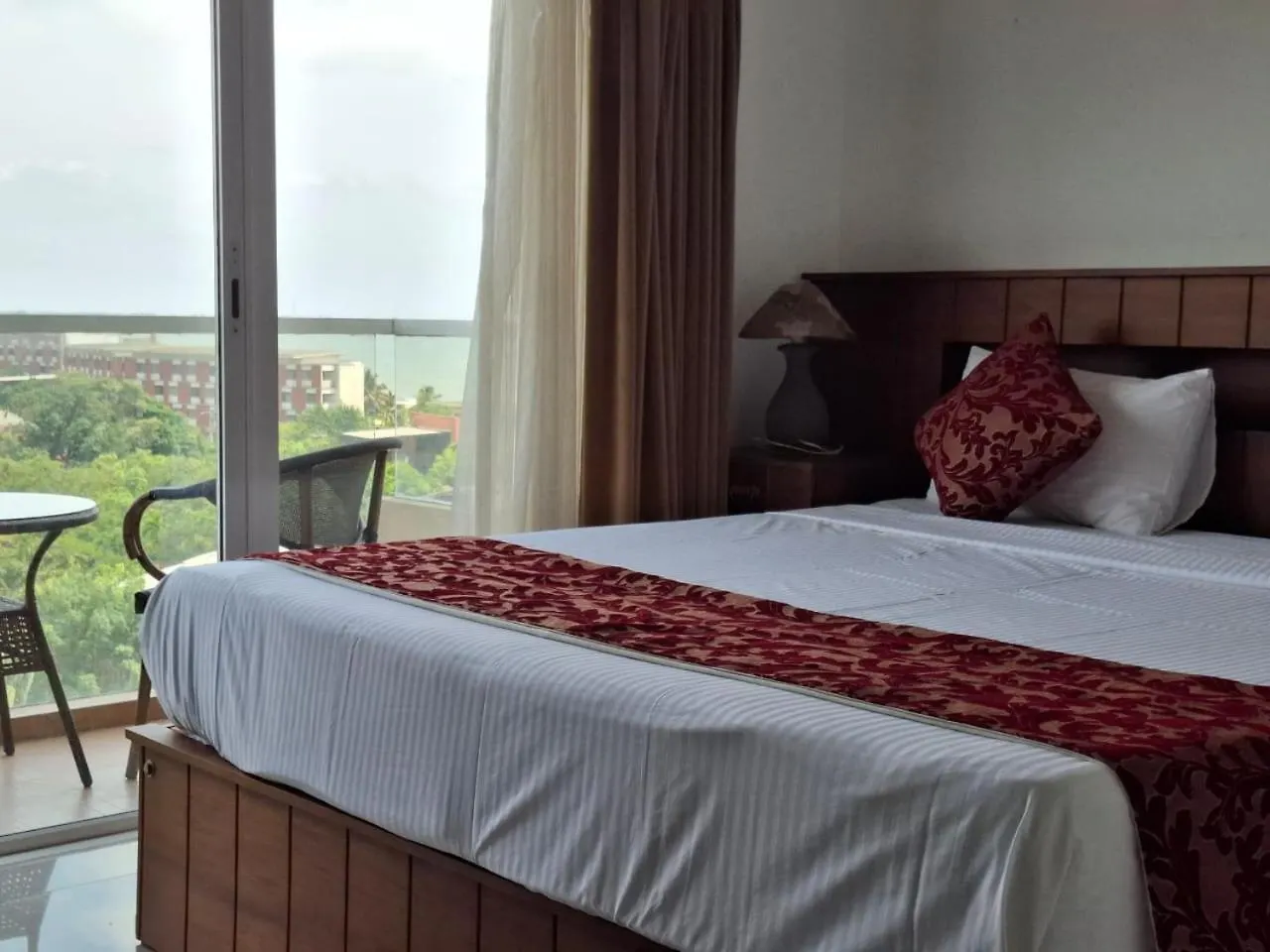 Sea View - Luxury Apartments By Tyronne Negombo